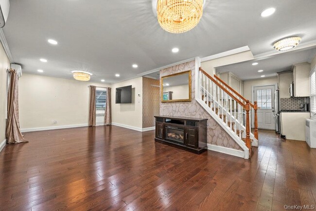 49-20 170th St in Queens, NY - Building Photo - Building Photo