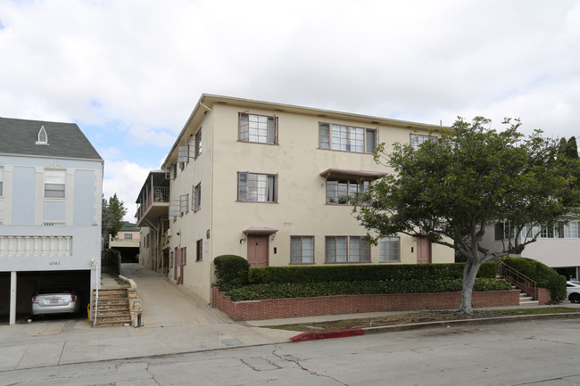 10971-10975 1/2 Roebling Ave in Los Angeles, CA - Building Photo - Building Photo