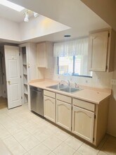 236 E Calle Turquesa in Tucson, AZ - Building Photo - Building Photo