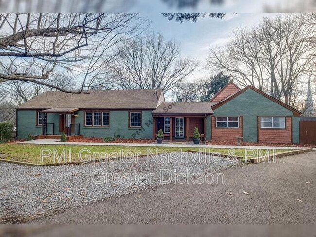 property at 1711 Golf St