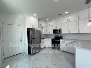 2011 Selena St in Mission, TX - Building Photo - Building Photo