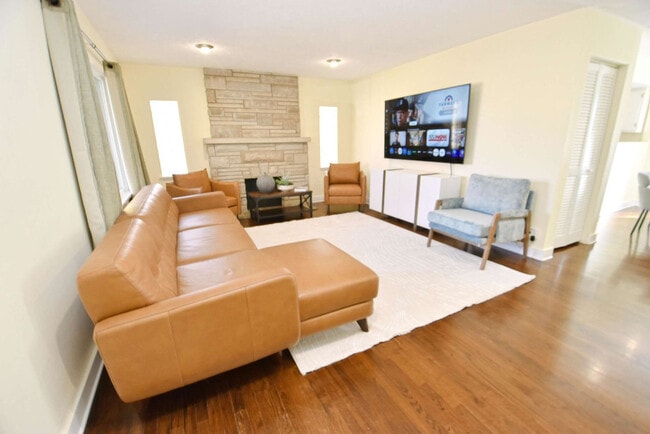 property at 426 E Pokagon St