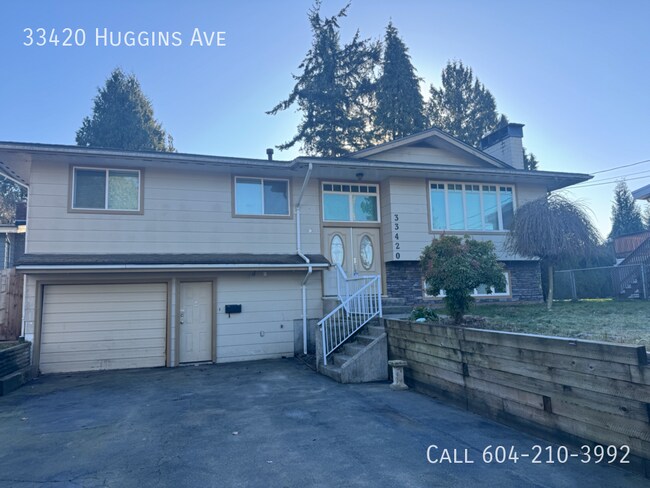 property at 33420 Huggins Ave