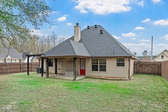 200 Southern Creek Cir in Haughton, LA - Building Photo - Building Photo