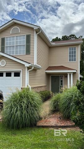 1517 Regency Rd in Gulf Shores, AL - Foto de edificio