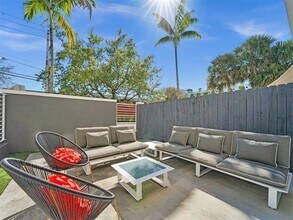 703 SE 16th Ct in Fort Lauderdale, FL - Building Photo - Building Photo