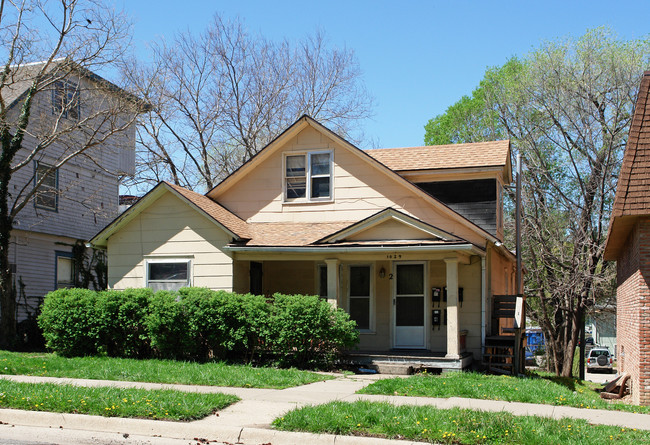 1029 Mississippi St in Lawrence, KS - Building Photo - Building Photo