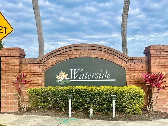 4852 Waterside Pointe Cir in Orlando, FL - Building Photo - Building Photo