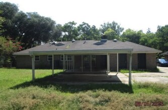 3858 Antoinette Dr in Montgomery, AL - Foto de edificio - Building Photo