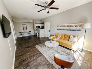 6225 Saratoga Blvd in Corpus Christi, TX - Building Photo - Building Photo