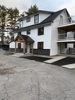 201 White Mountain Hwy in Tamworth, NH - Building Photo