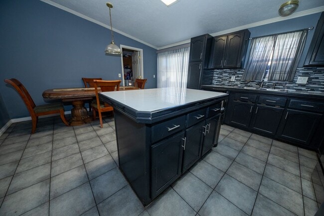 5774 Clay St in Denver, CO - Building Photo - Building Photo