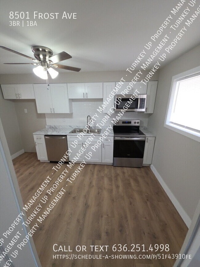 8501 Frost Ave in Berkeley, MO - Building Photo - Building Photo