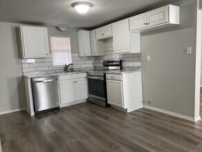 430 W. 7th St in Chelsea, OK - Foto de edificio - Building Photo