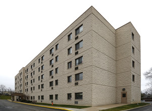 Arcadia Park Senior Apartment Community in Florence, KY - Building Photo - Building Photo