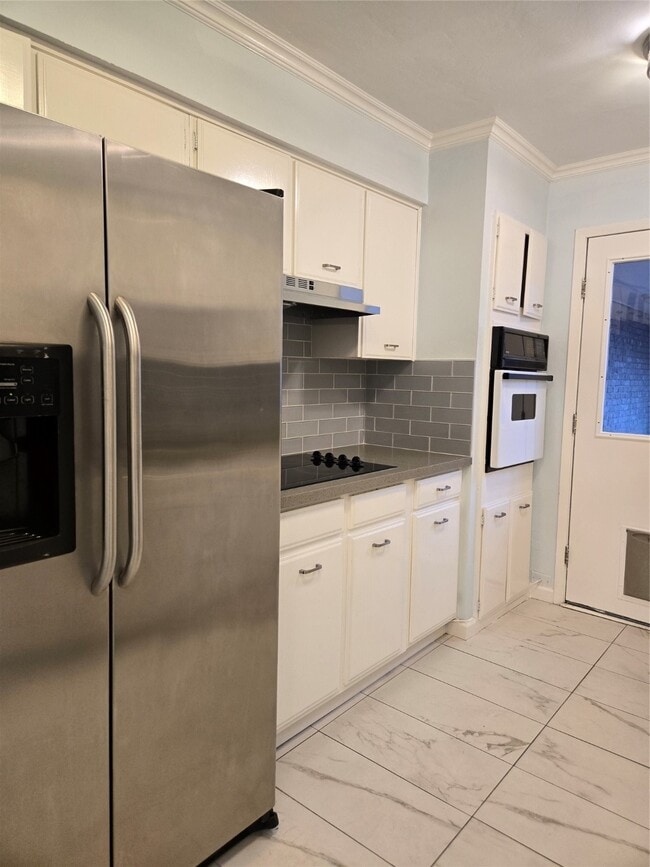 property at 1517 Ramada Dr