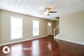 6005 Delilah Ct in Louisville, KY - Building Photo - Building Photo
