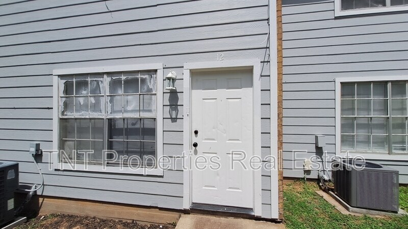 1906 Barak Ln in Bryan, TX - Building Photo