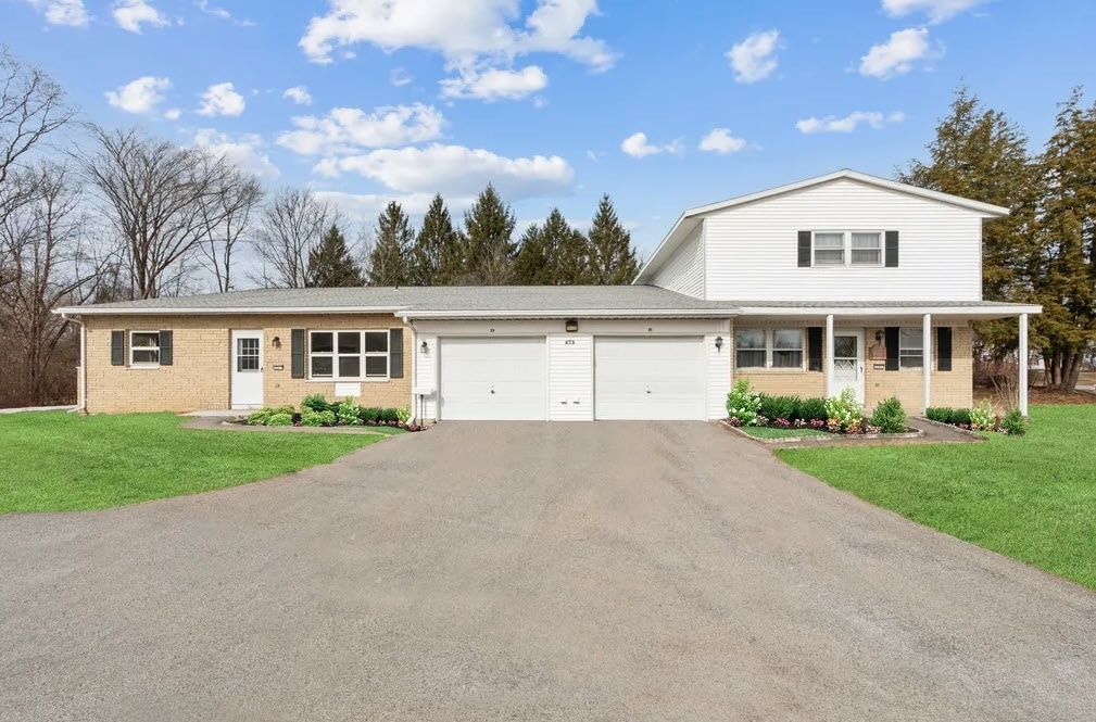 Northway Eleven, An Eagle Rock Community in Ballston Lake, NY - Building Photo