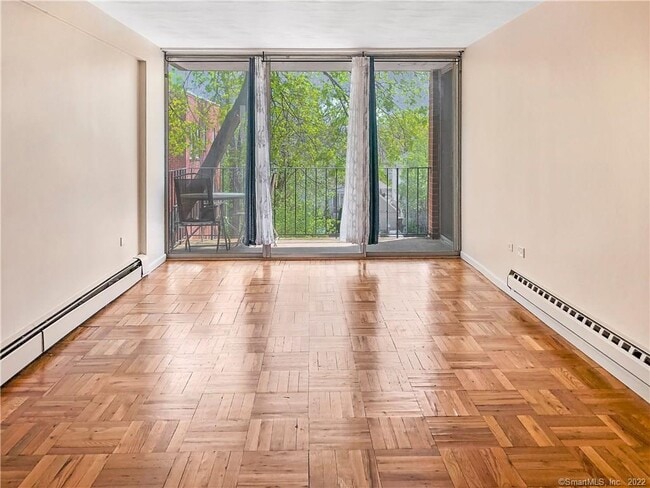 property at 87 Glenbrook Rd