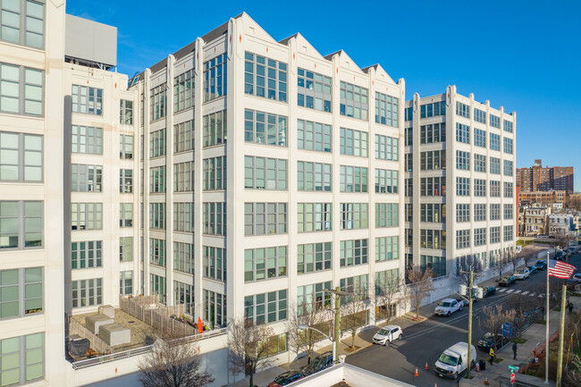 Canco Lofts in Jersey City, NJ - Building Photo - Building Photo