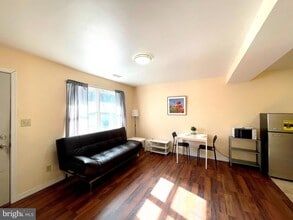 21632 Great Mills Rd in Lexington Park, MD - Building Photo - Building Photo