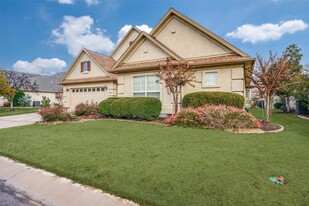 10104 Soriano St in Denton, TX - Building Photo