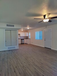 Northeastern Apts - ALL RENOVATED - 6