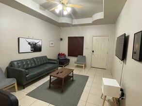 3312 Turquia in Brownsville, TX - Building Photo - Building Photo