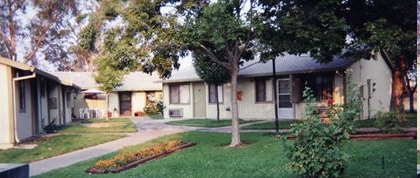 Summerfield Plaza in Sacramento, CA - Building Photo - Building Photo