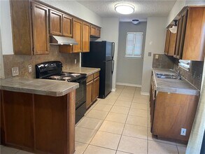 2710 Ransom Island Dr in Corpus Christi, TX - Building Photo - Building Photo