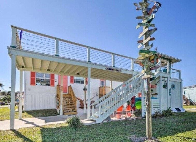 4402 S Capecove Loop, Unit 3F in Homosassa, FL - Building Photo