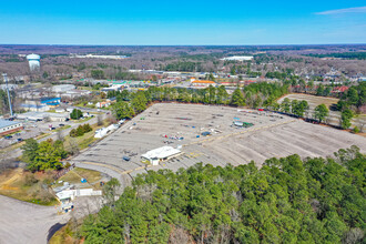 Lambert Landing II in Chester, VA - Building Photo - Building Photo