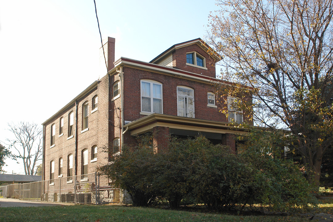 1514 Hepburn Ave in Louisville, KY - Foto de edificio