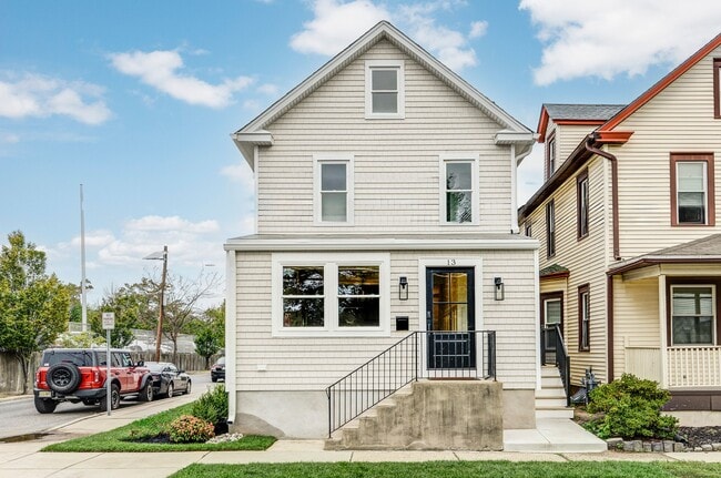 13 Wilkins Ave in Haddonfield, NJ - Building Photo - Building Photo