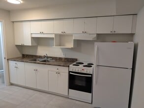 5662 Vedder Rd in Chilliwack, BC - Building Photo - Building Photo