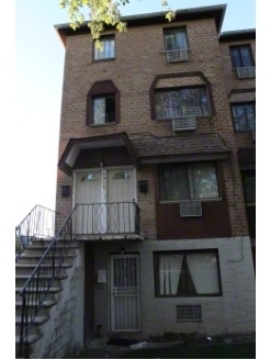 9405 Skidmore Ave in Brooklyn, NY - Building Photo