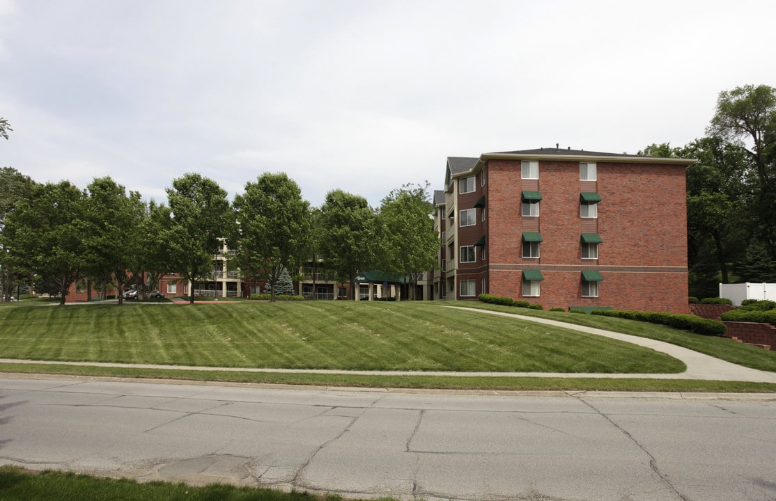 The Arboretum in Omaha, NE - Foto de edificio