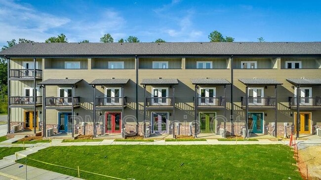 1974 Addi Ln in Chattanooga, TN - Building Photo - Building Photo