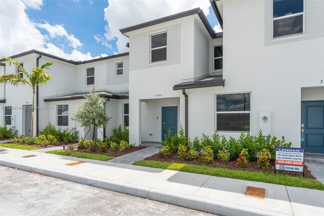 35745 SW 178th Ave in Homestead, FL - Building Photo - Building Photo