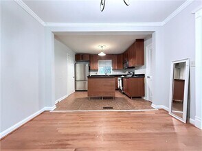1057 Latham Rd in Decatur, GA - Building Photo - Building Photo