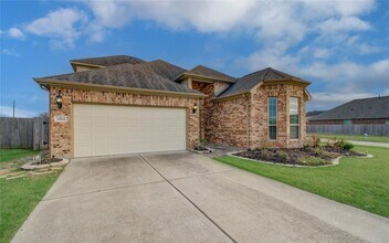 3511 Christopher Dr in Missouri City, TX - Building Photo - Building Photo