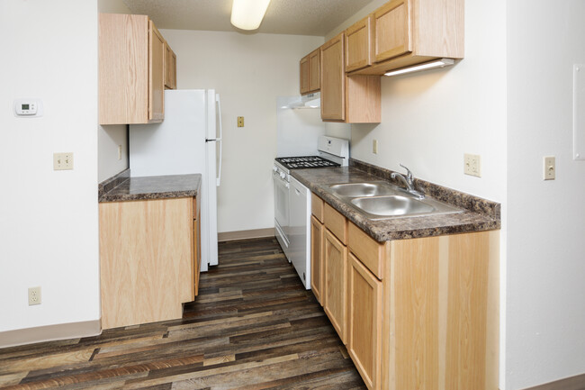 Civic Square Apartments in Rochester, MN - Building Photo - Interior Photo