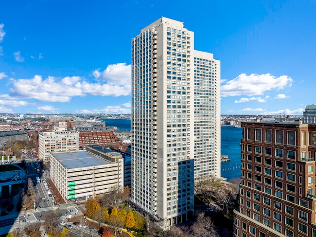 Harbor Towers in Boston, MA - Building Photo - Building Photo