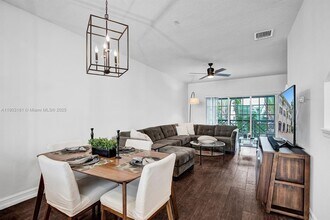 446 NE 2nd Ave in Fort Lauderdale, FL - Building Photo - Building Photo