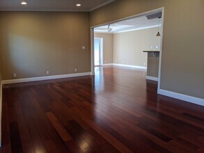 42837 Homewood St. in Fremont, CA - Foto de edificio - Building Photo