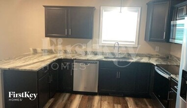 223 Penelope Ln in Clarksville, TN - Building Photo - Building Photo