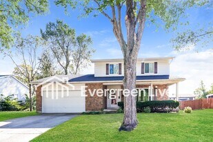 5620 Northford Rd in Dayton, OH - Building Photo