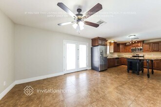 2408 W Seldon Ln in Phoenix, AZ - Building Photo - Building Photo