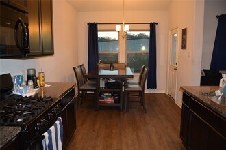 17616 Cedar Crst Dr in Conroe, TX - Building Photo - Building Photo